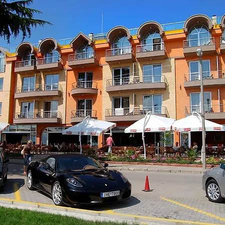 Royal View And 4* Ohrid