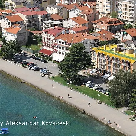 Royal View And 4* Ohrid