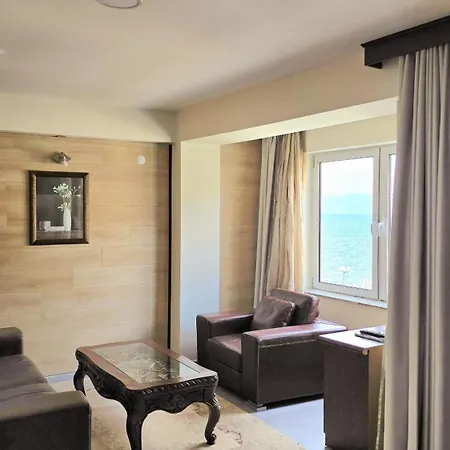 Royal View And