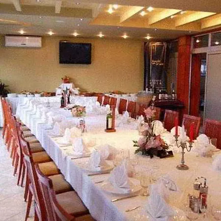 Hotel Royal View And Ohrid